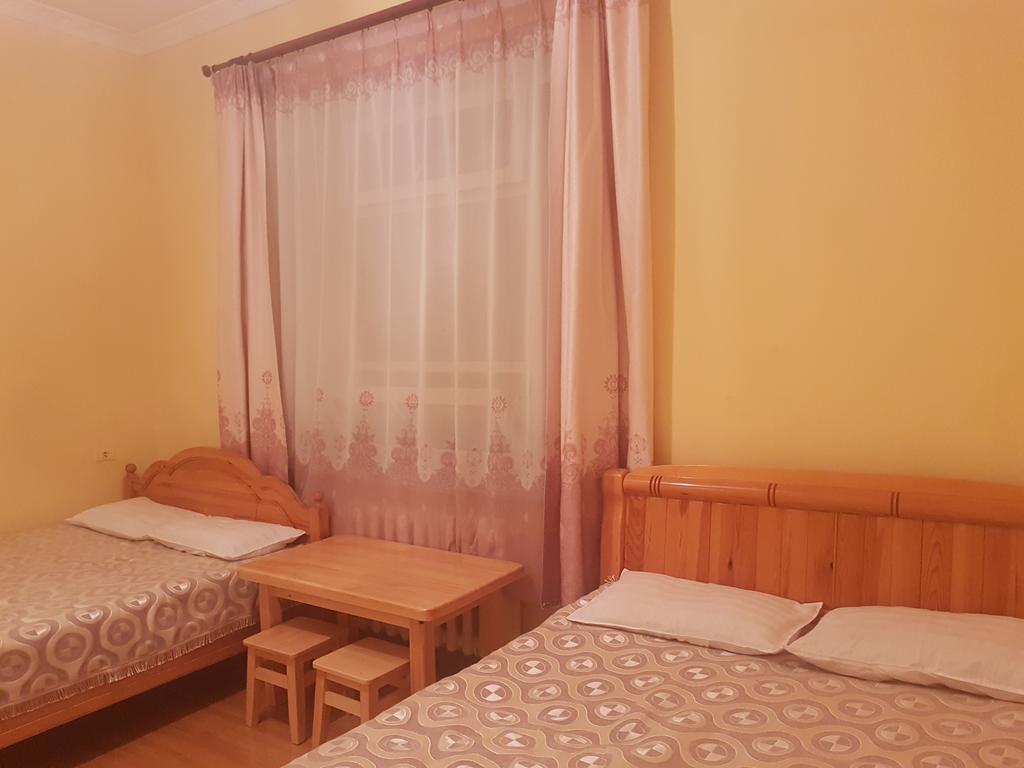 Vast Mongolia Tour & Hostel Oelan-bator Buitenkant foto